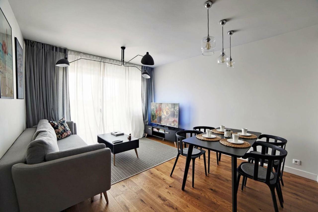 One Apartment Śrem Exteriér fotografie